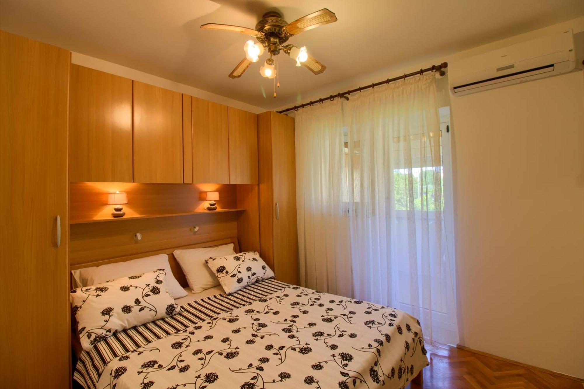 Apartments Sosic II Ровінь Екстер'єр фото